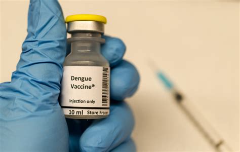 is there a vaccination for dengue